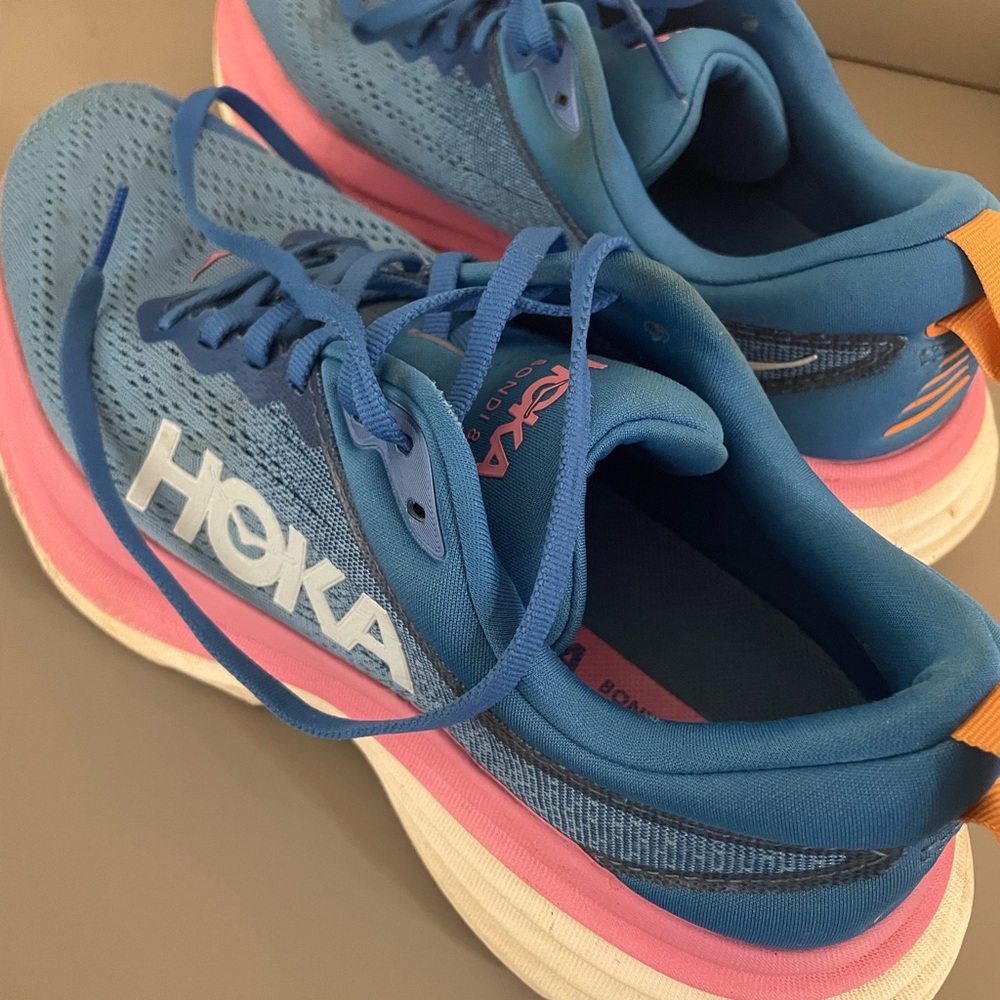 Hoka Bondi 8